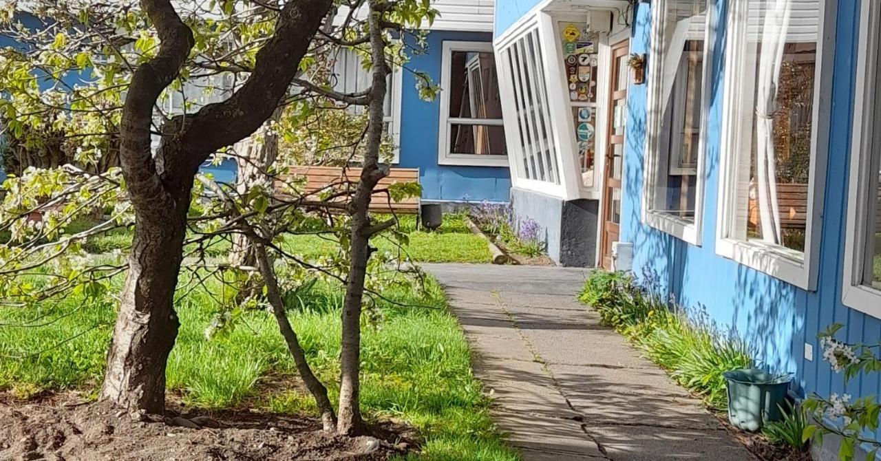 Hostal Los Pinos بويرتو ناتالز المظهر الخارجي الصورة
